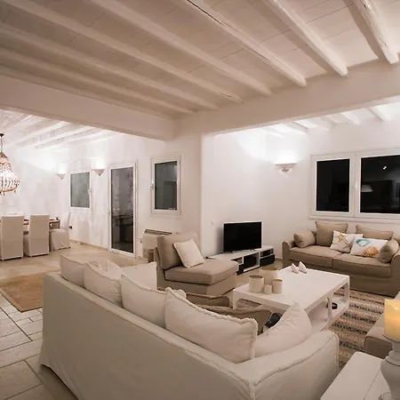 Anatoli Agios Sostis (Mykonos)