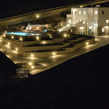Anatoli Villa
