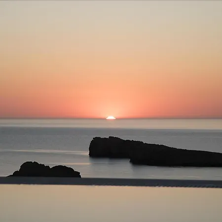 Anatoli Вилла *