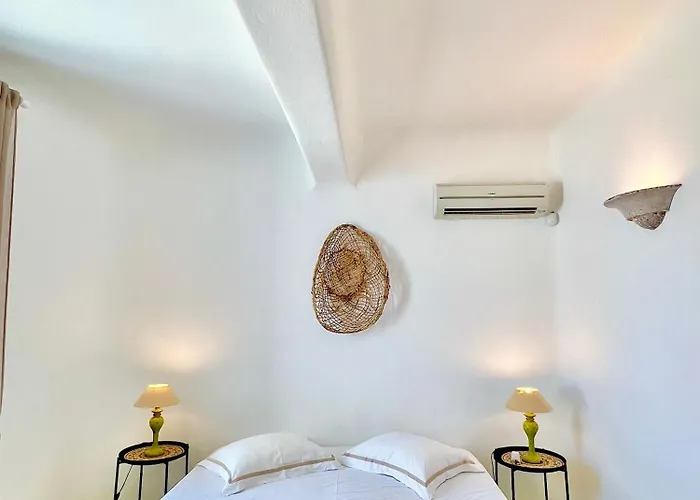 Anatoli Vila Agios Sostis (Mykonos)